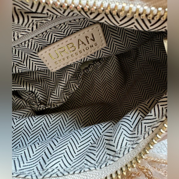 woven leather bag. - Picture 5 of 6